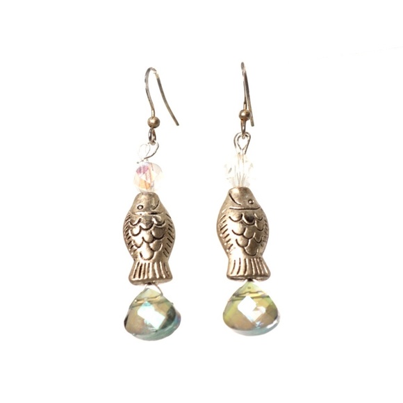 Silver Fish on Diamond Earrings - Picture 1 of 1